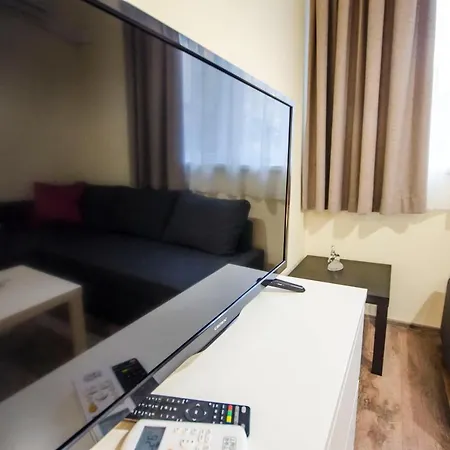 شقة For Four In The Heart Of بلوفديف